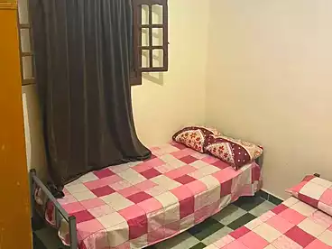 عقارات للإيجار في شارع خليل حماده، سيدي بشر بحري، 100 متر