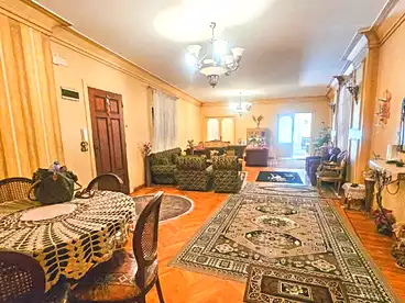 Apartments For sale in Khalil Hamada St., Sidi Beshr Bahri, 250 sqm
