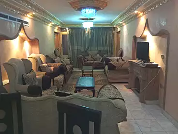 شقق مفروشة للبيع في شارع العشرين، فيصل، 150 متر