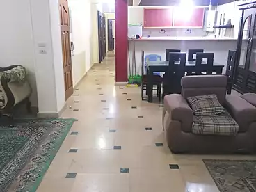 شقق للإيجار في شارع 1، الحي الاول، 175 متر