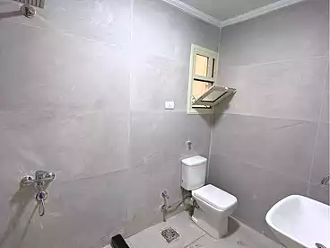 شقق للبيع في شارع محمود العيسوي، سيدي بشر بحري، 105 متر