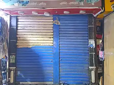 محلات للبيع في شارع خالد بن الوليد، ميامي، 20 متر