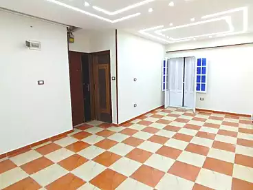 شقق للبيع في الفلكي، السيوف، 100 متر