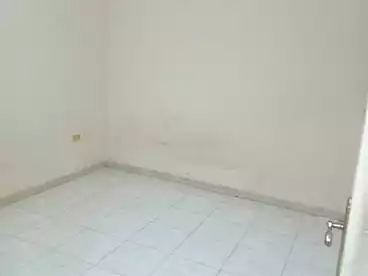 شقق للبيع في شارع عباس أنور، المريوطية، 130 متر