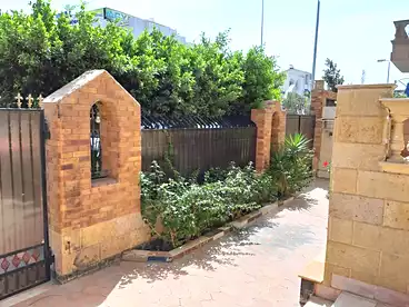 Apartments For sale in Street 1, First Neighborhood, 200 sqm