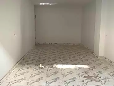 محلات للإيجار في المساحة، الهرم، 40 متر