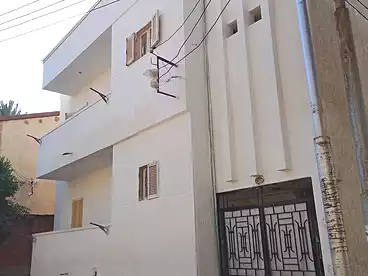 مباني للبيع في المساعيد، العريش، 100 متر