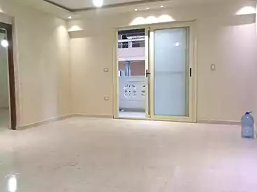 شقق للبيع في شارع جمال عبد الناصر، ميامي، 125 متر