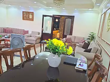 عقارات للبيع في شارع تاجان، البنفسج 1، 200 متر