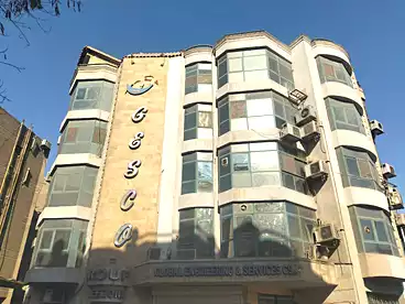 للإيجار في شارع كارفور الرئيسي، زهراء المعادي، 1200 متر