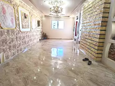 Roof For sale in Gamila Abu Herid St., El Seyouf, 150 sqm