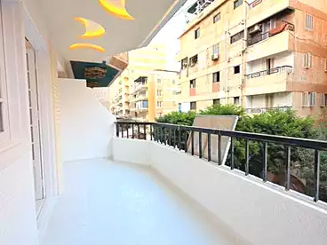 Apartments For sale in Shatee El Nakheel, Al Agamy, 100 sqm