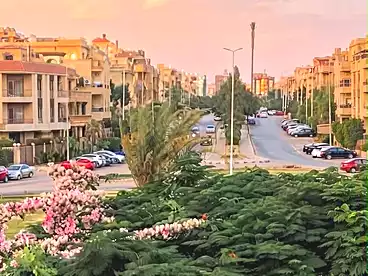 سكني للبيع في شارع خالد بن الوليد، جنوب الاكاديميه (د)، 200 متر
