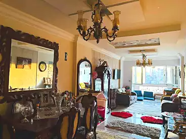 شقق للبيع في شارع حسن باشا الاسكندراني، محرم بك، 135 متر