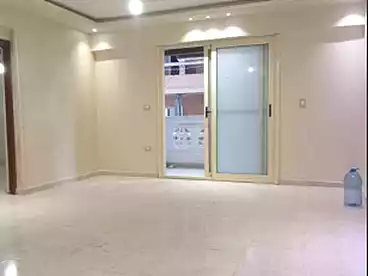 Properties For sale in Miami, Alexandria, 125 sqm