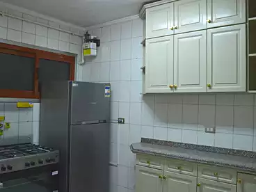 عقارات للإيجار في طريق النصر، مدينة نصر، 150 متر