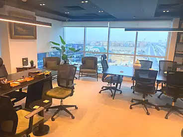 Offices For rent in Northern 90th St., 90th Street, 229 sqm