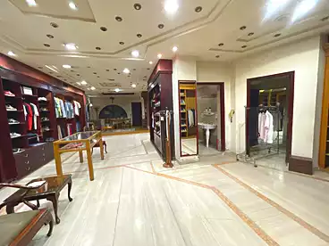تجاري للبيع في شارع جامعة الدول العربية، المهندسين، 220 متر