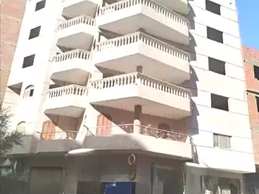 عمارات للبيع في اللبيني، الهرم، 200 متر