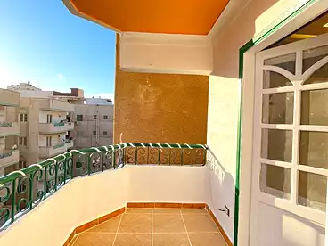 شقق للبيع في شاطئ النخيل - ٦ اكتوبر، العجمي، 100 متر
