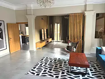 Apartments For sale in Heliopolis Square, Heliopolis - Masr El Gedida, 300 sqm