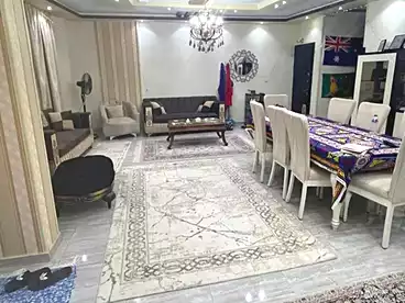 عقارات للإيجار في شارع عبد الحميد جودة السحار، البنفسج 1، 215 متر