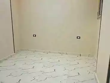 شقق للبيع في اللبيني، فيصل، 150 متر
