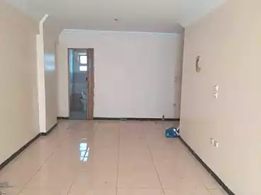 Apartments For rent in Ali Hipa St., Sidi Beshr Bahri, 180 sqm