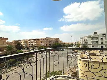 شقق للبيع في شارع كعب بن مالك، النرجس 6، 180 متر