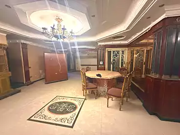 شقق للبيع في شارع بور سعيد، السيده زينب، 220 متر