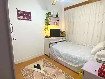 شقق للبيع في شارع قنال المحمودية البحري، محرم بك، 110 متر