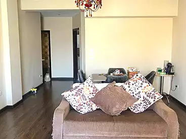 Roof For sale in Street 1, First Neighborhood, 180 sqm