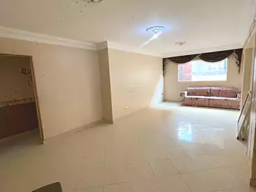 شقق للبيع في شارع جسر السويس، النزهة 2، 130 متر
