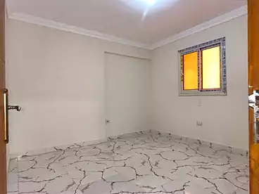 شقق للإيجار في شارع 27، النزهة 2، 130 متر