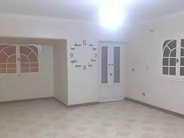 عقارات للإيجار في العريش، الهرم، 140 متر