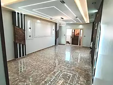 شقق للبيع في شارع الاربعين، بيانكي، 180 متر