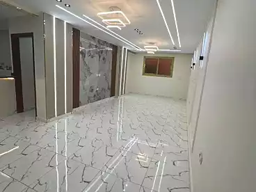 شقق للبيع في اللبيني، فيصل، 170 متر