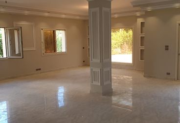 توين هاوس للبيع كمبوند جرينز الشيخ