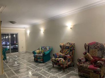 للبيع شقهمتر بالمقطم