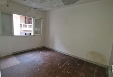 listing-image