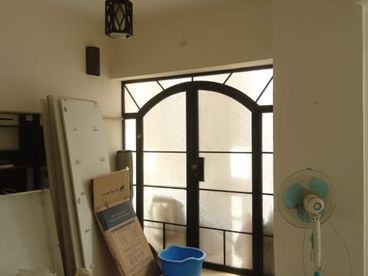 listing-image