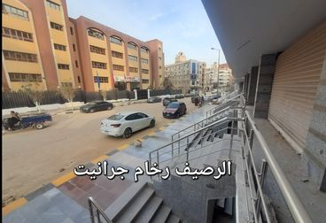 listing-image