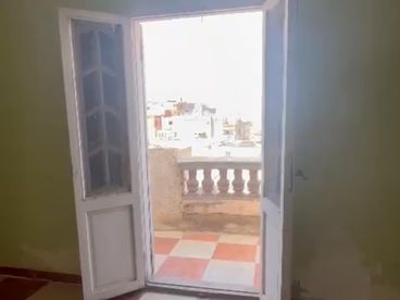 listing-image
