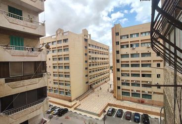 listing-image
