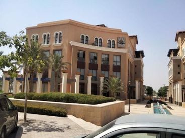 listing-image