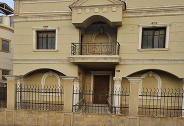 listing-image