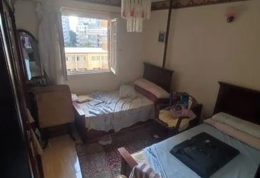 listing-image
