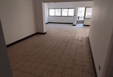 listing-image