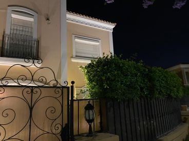 listing-image