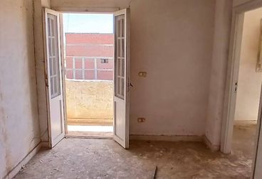 listing-image